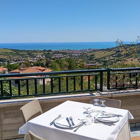 Hotel Ristorante Il Grillo Acquaviva Picena Exteriér fotografie